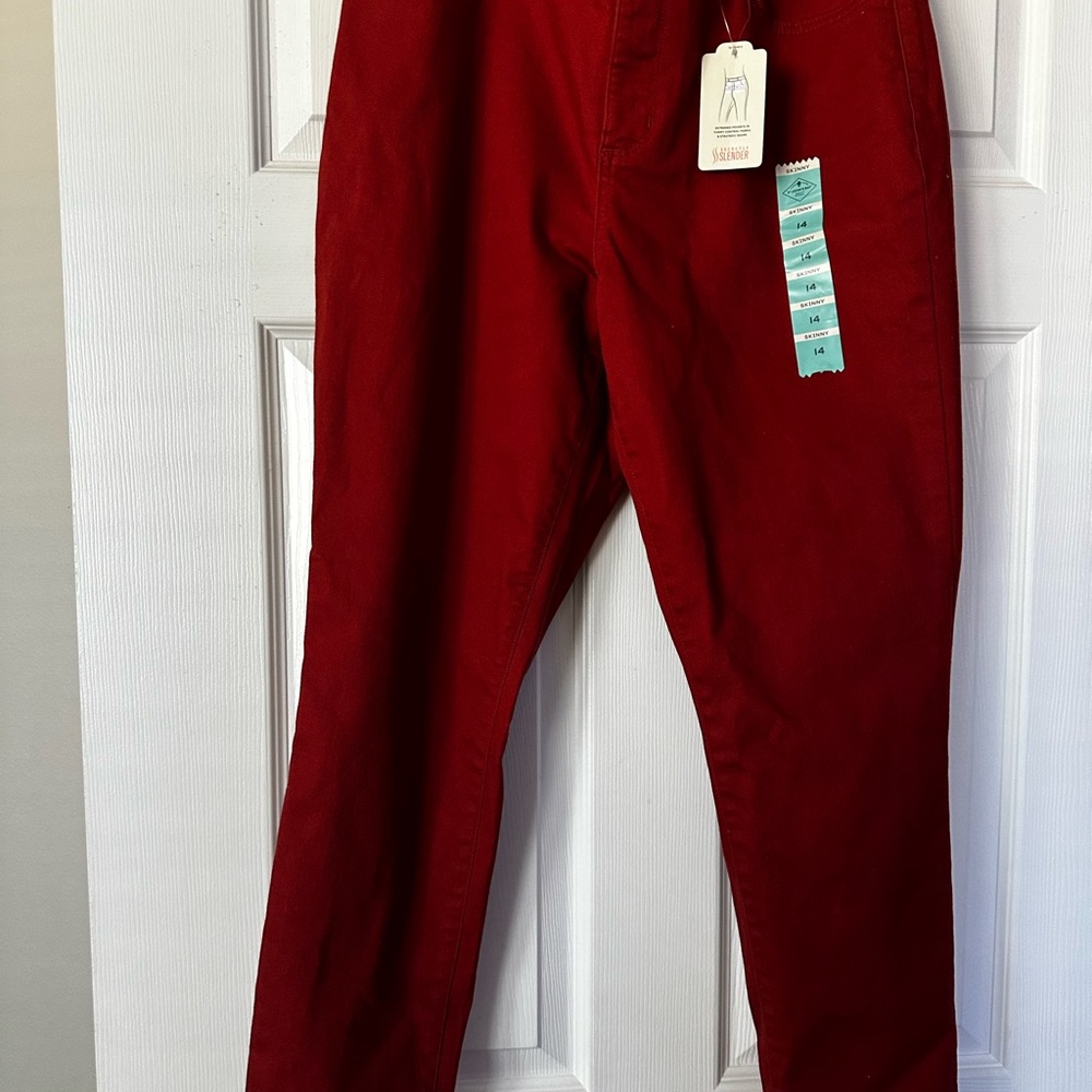 Women’s St. John Bay skinny leg pants Size 14